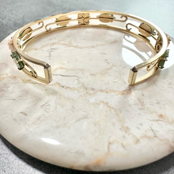 Vintage Krementz Gold filled With Coral Roses/Green Jade Leaves Cuff Bracelet - Picture 5 of 5